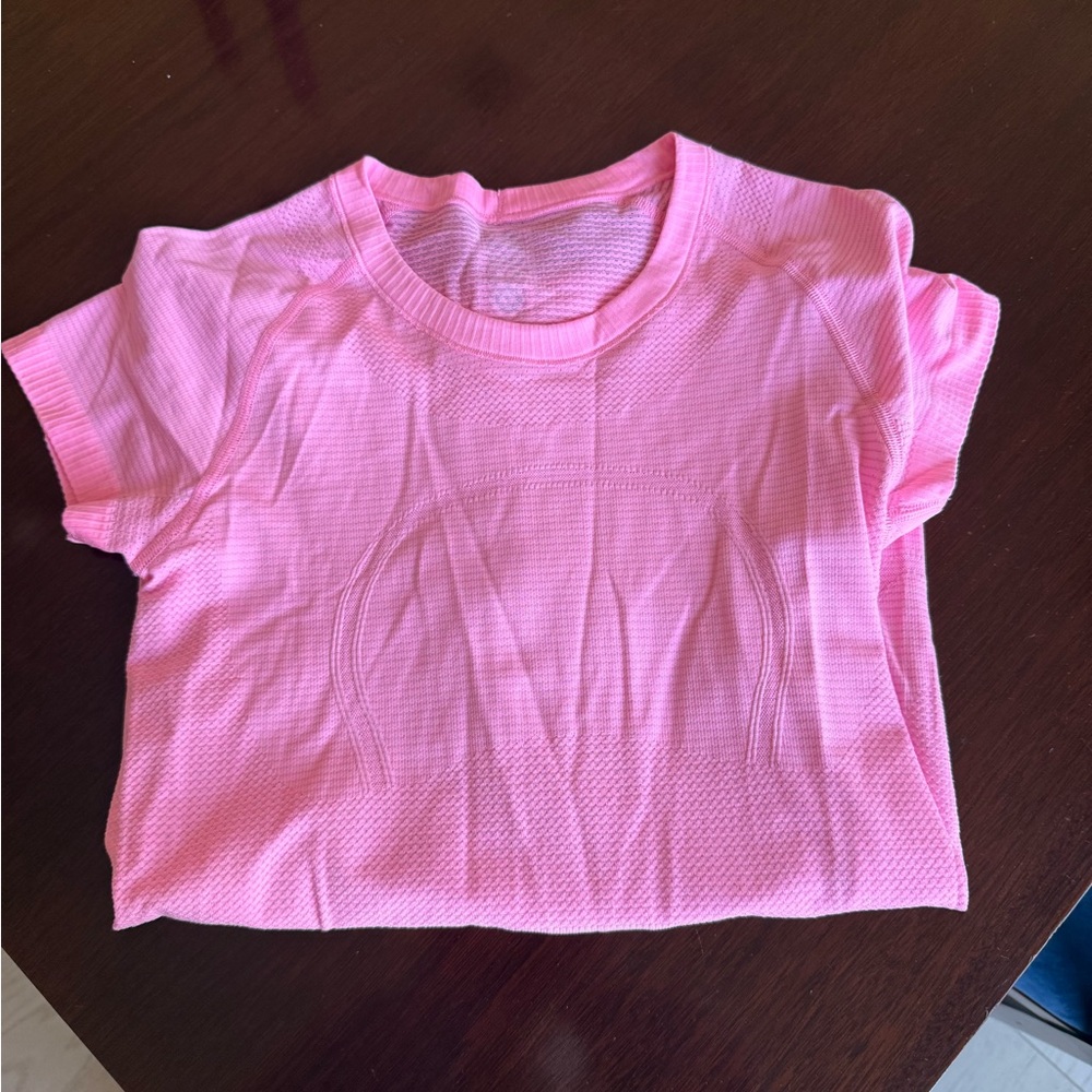 Lululemon swiftly tech shirt